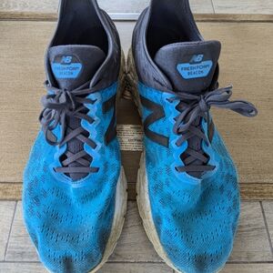 New balance fresh foam.beacon V2 running shoe size 16 2e